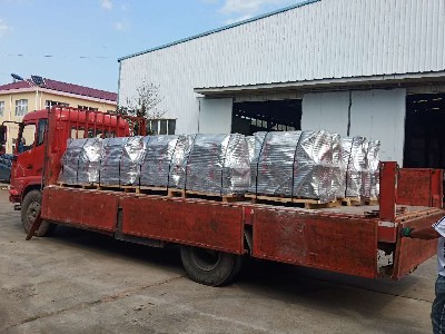 供暖用板式熱交換器發(fā)出提醒，下次記得早點下單，供暖費都開始收了！