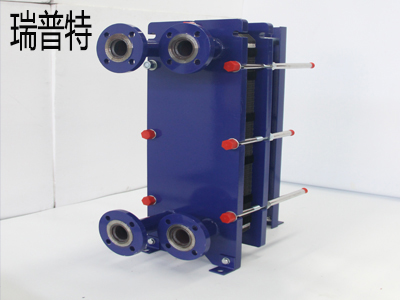 發(fā)貨進行時，8臺水水板式換熱器整裝待發(fā)